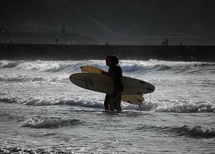 Black & White Canteras