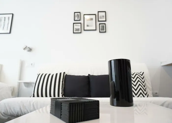 Apartman Black & White Canteras *